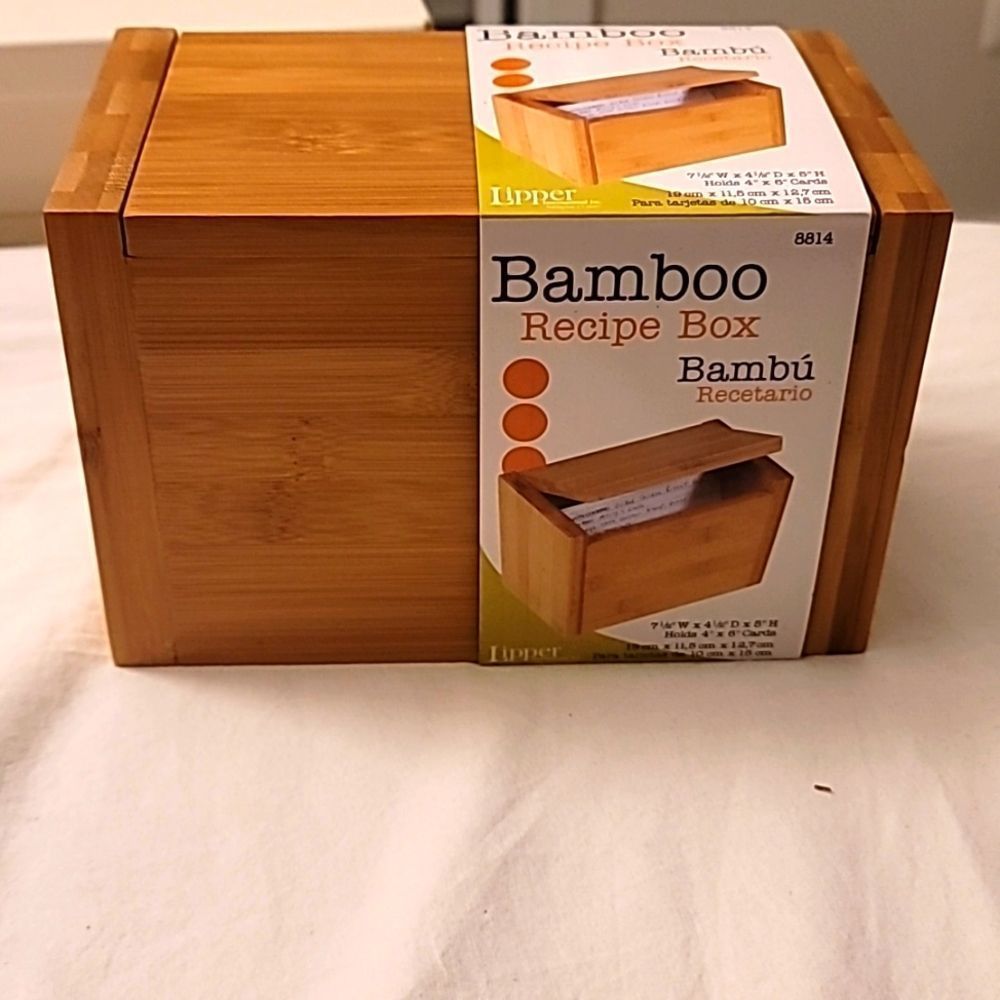 NWT wooden Bamboo Recipe storage box